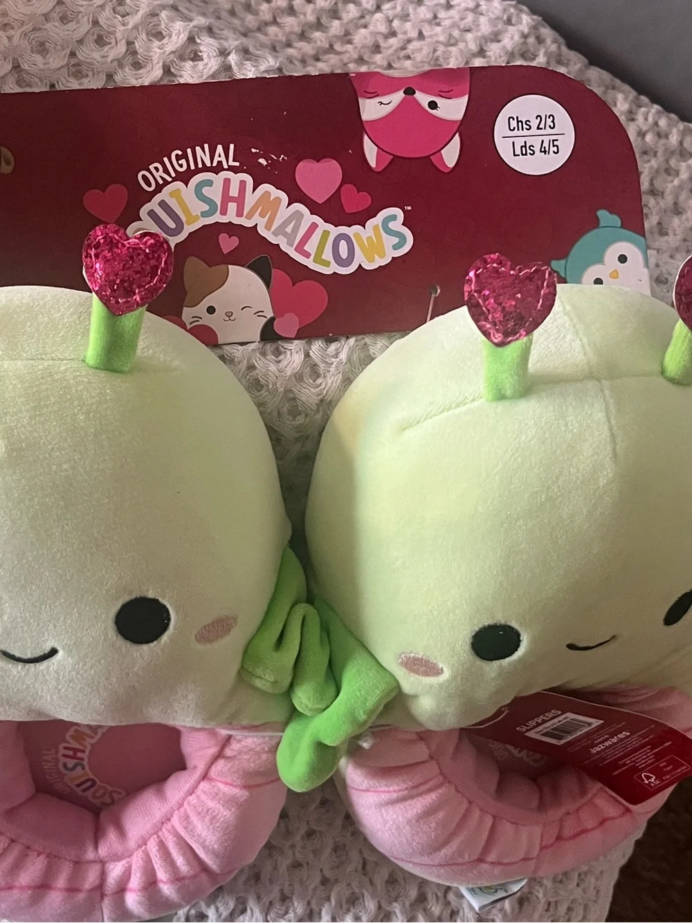 Squishmallows Plush Avocado children’s slippers- Green & Pink 408